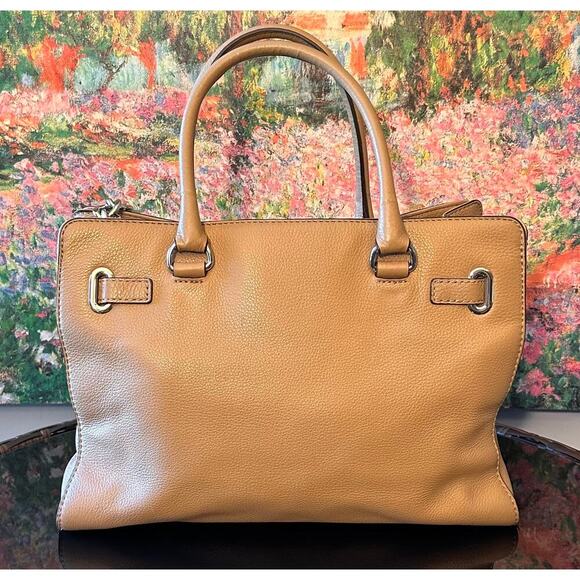 EUC Michael Kors Pebbled Leather Hamilton East West Satchel - Picture 2 of 8